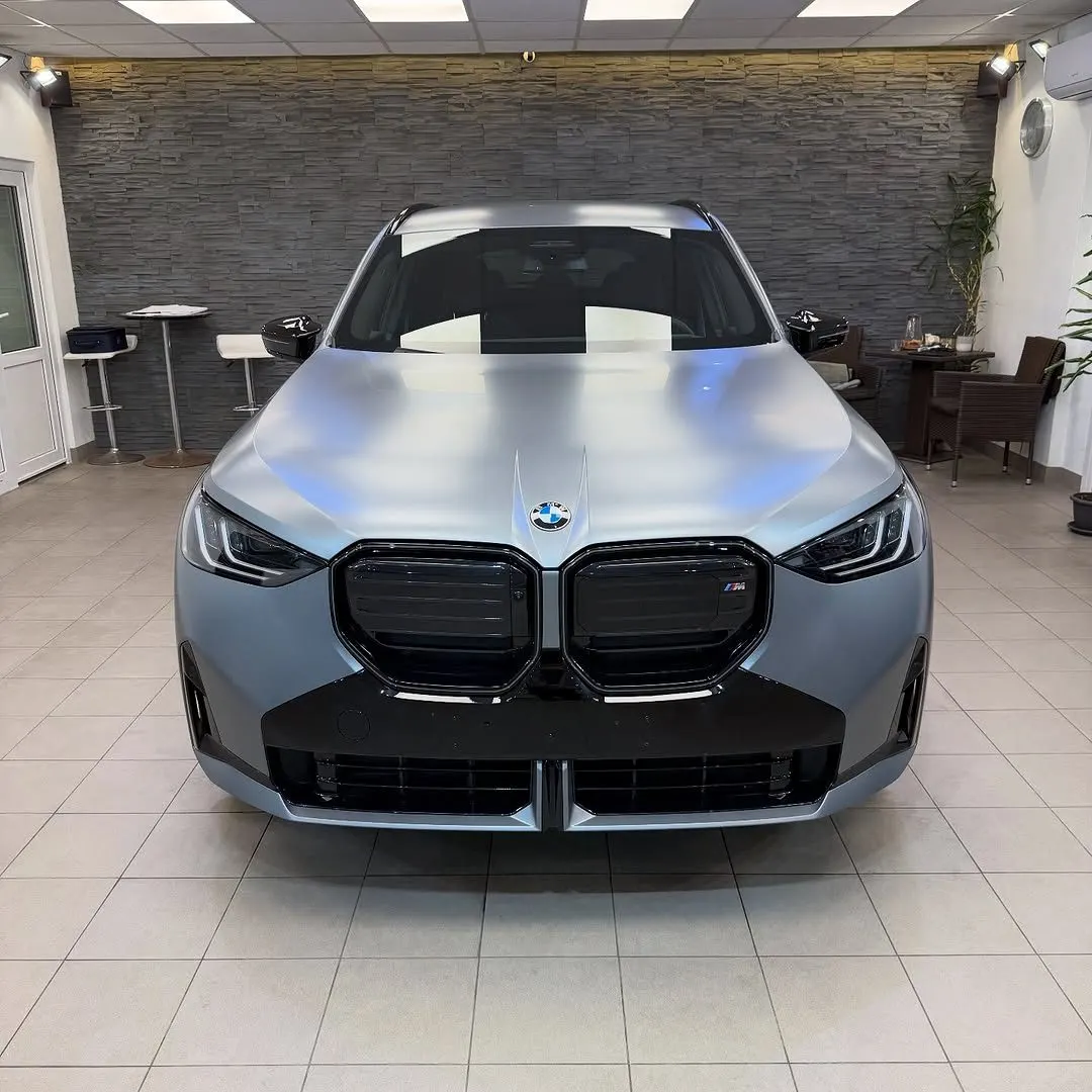 BMW iX3 M50 s matnou ochrannou fóliou Stek