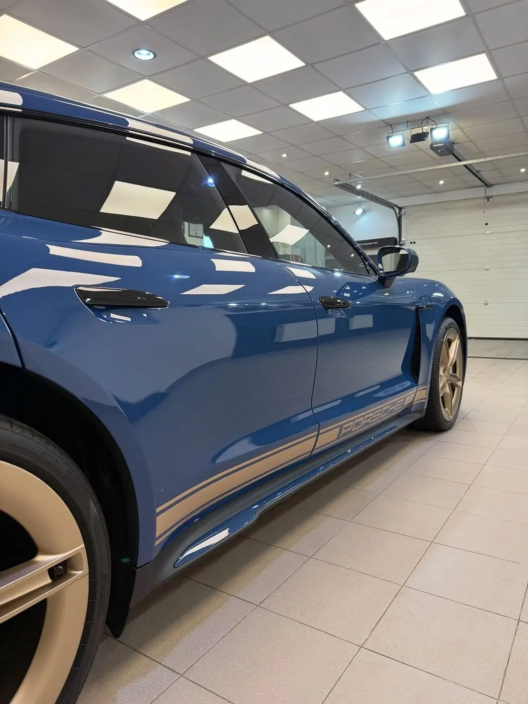 Porsche Taycan, detail karosérie
