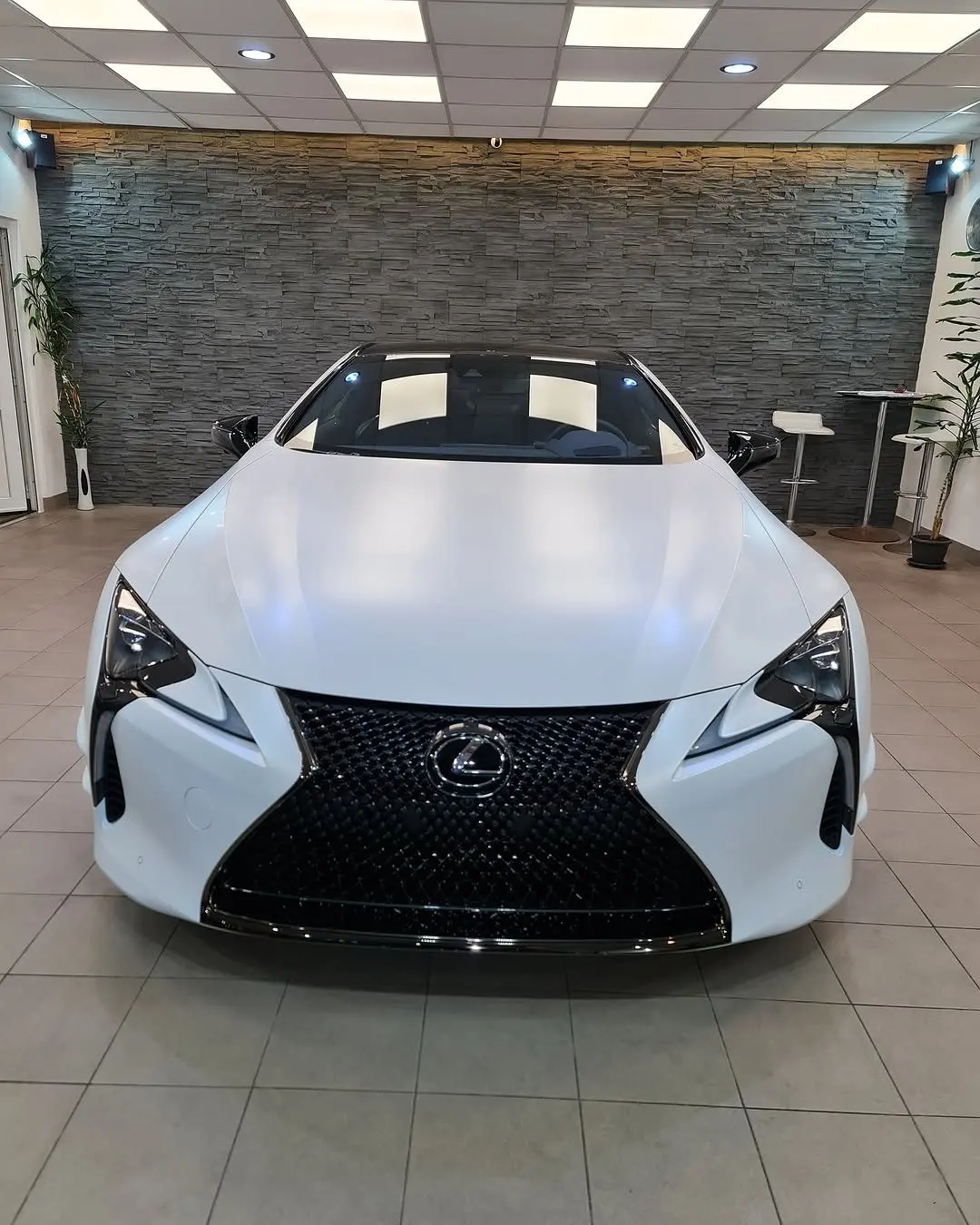 Lexus LC500, pohľad spredu