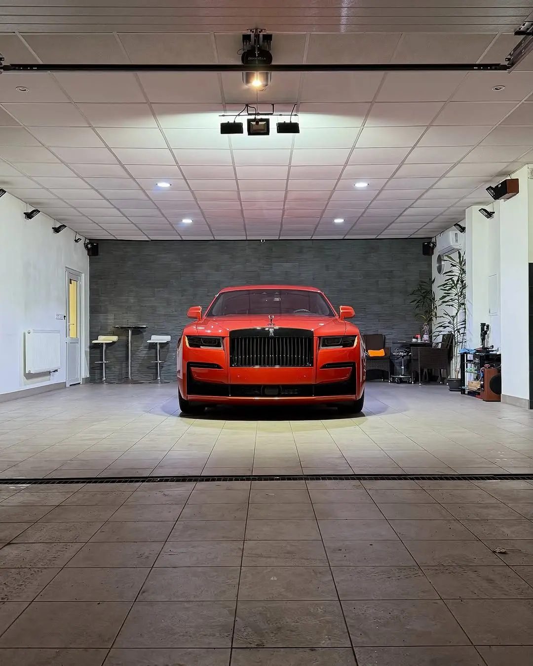 Rolls-Royce Ghost v detailingovom štúdiu UMYSI po ošetrení